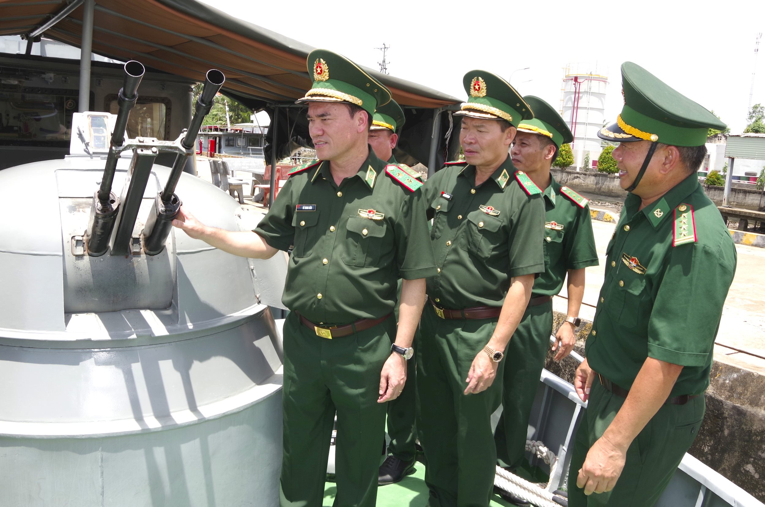anh-2(1).jpg