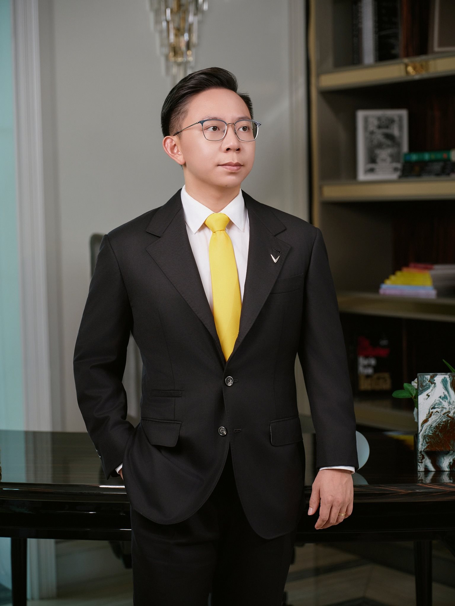 ong-pham-nhat-quan-anh.jpg