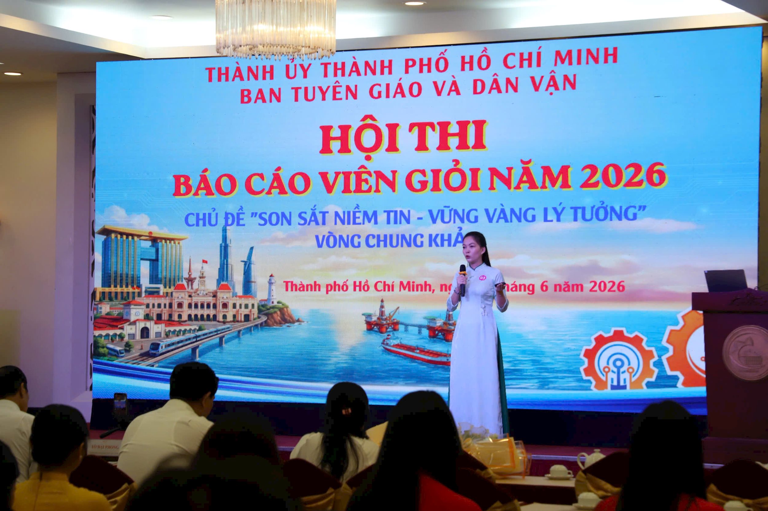bao-cao-vien-4.jpg