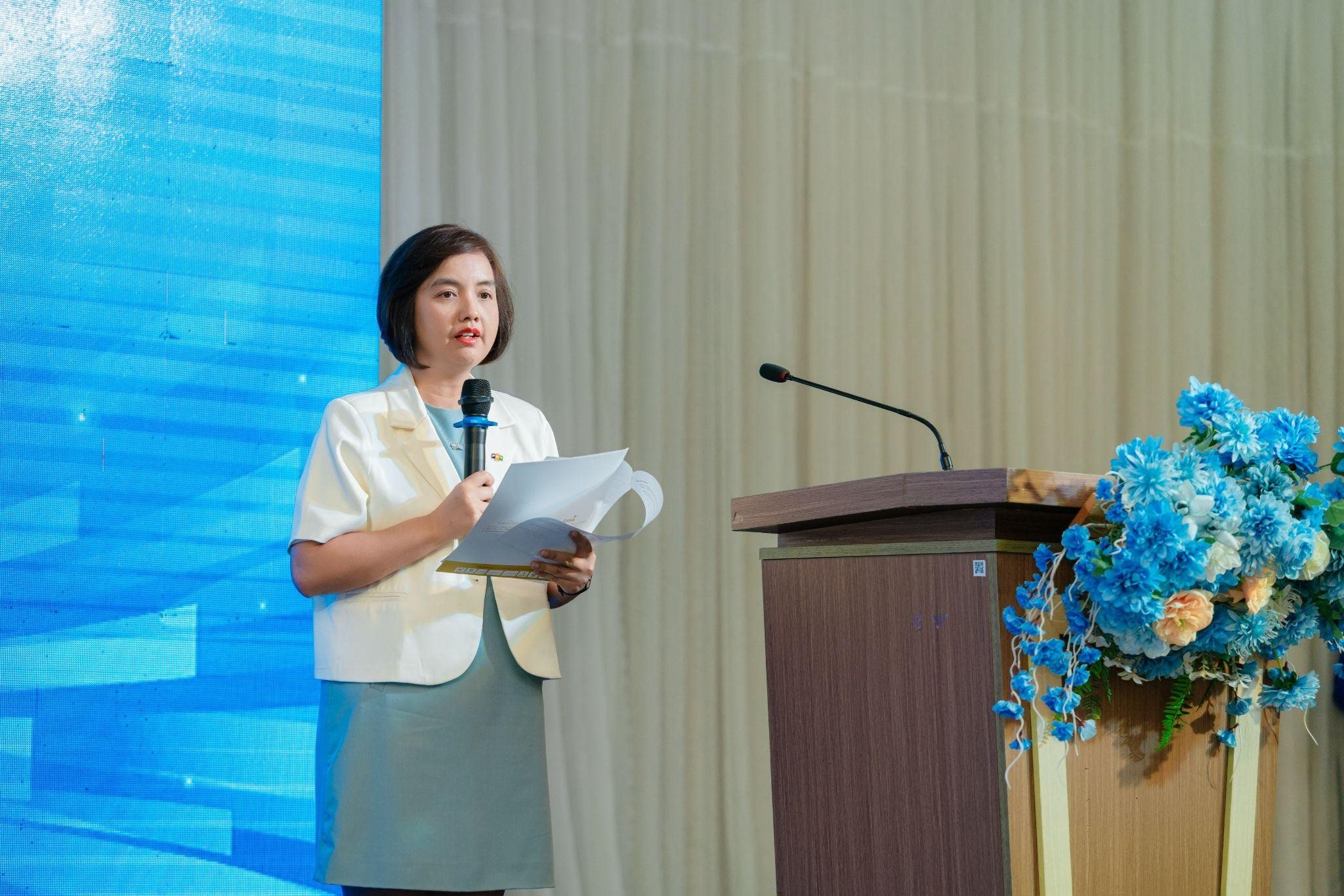long-chau-ho-hap-2.jpg