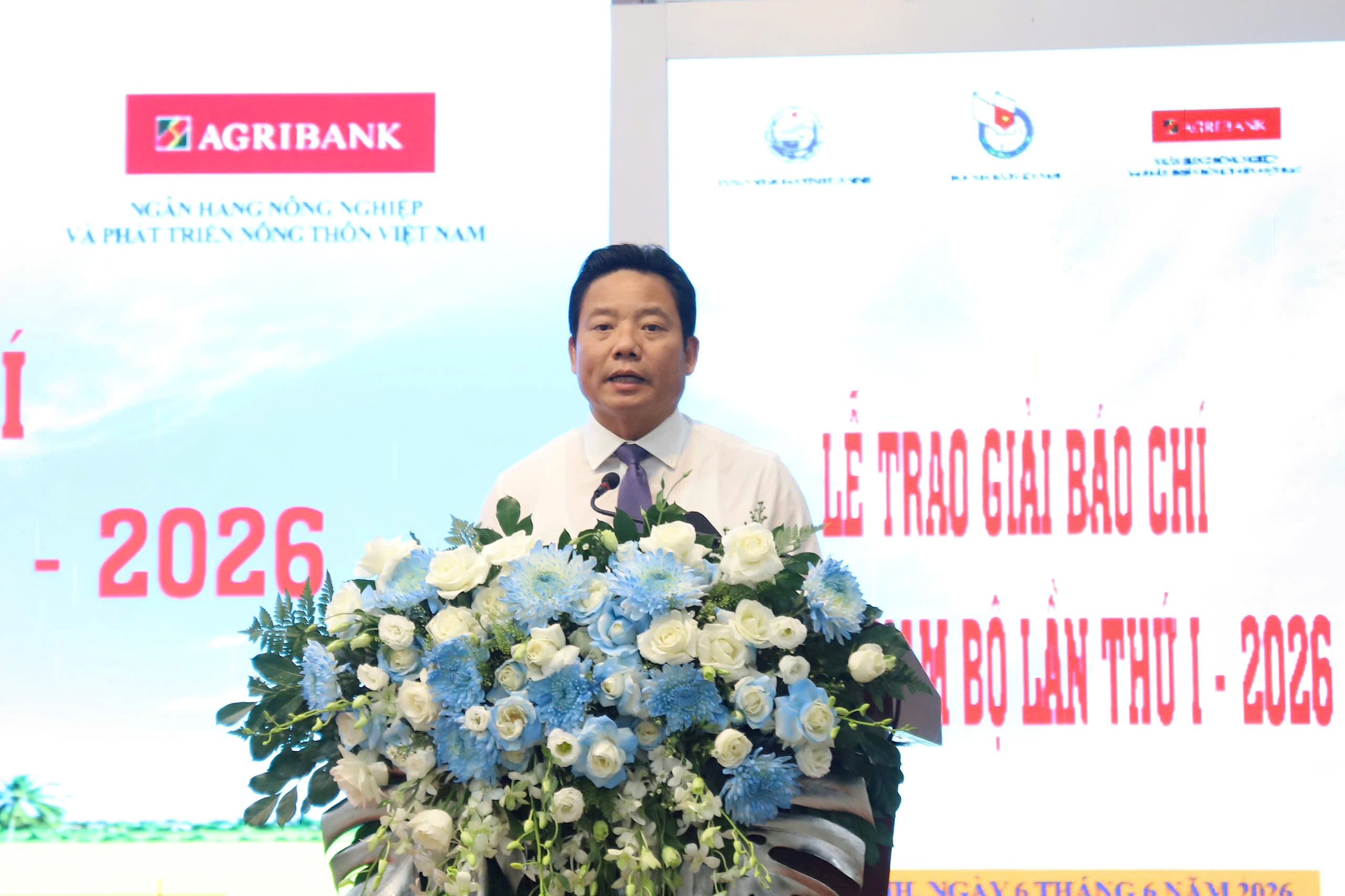 ong-pham-tan-hoa-tinh-uy-vien-pho-chu-tich-ubnd-tinh-tay-ninh.jpg