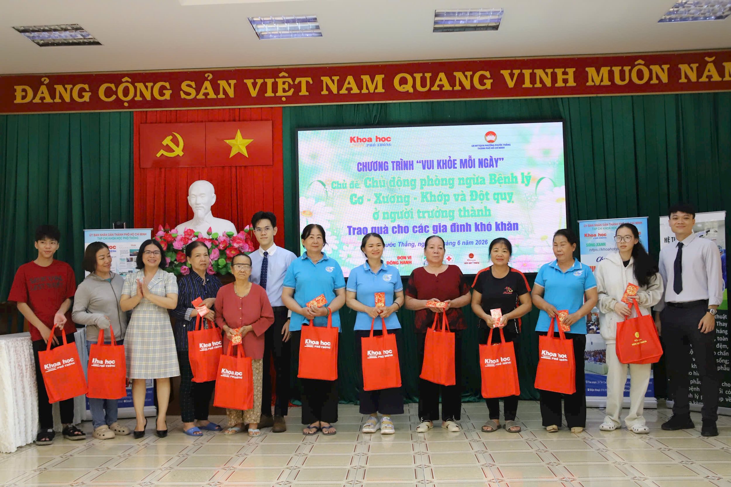 tang-qua-10-6.jpg