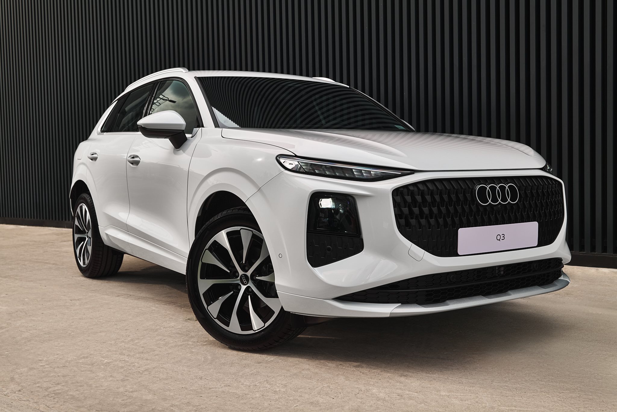 audi-q3-2.jpg