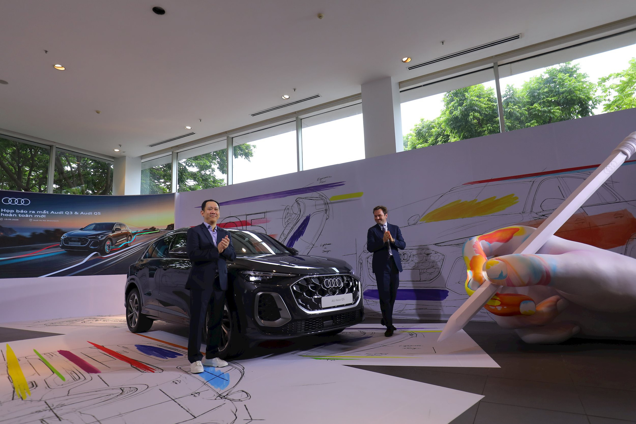 ra-mat-audi-q5-va-q3.jpg