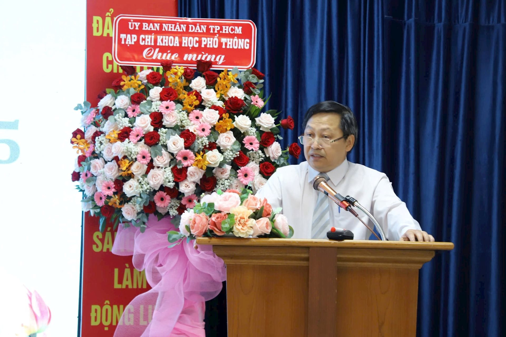 hinh-1-gsts-nguyen-van-phuoc-chu-tich-lien-hiep-cac-hoi-khoa-hoc-va-ky-thuat-tp.hcm.jpg