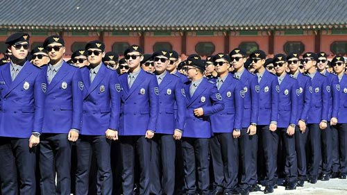 Hàn Quốc có cảnh sát “Gangnam Style”