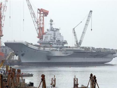 Tàu sân bay Trung Quốc 10 năm nữa mới dùng được