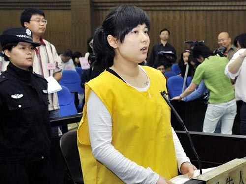 Hoãn thi hành án tử nữ tỉ phú Trung Quốc