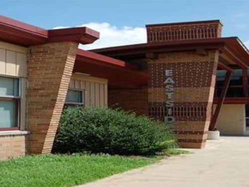 Mỹ: Học sinh tiểu học "quan hệ" trong lớp, giáo viên bị đình chỉ