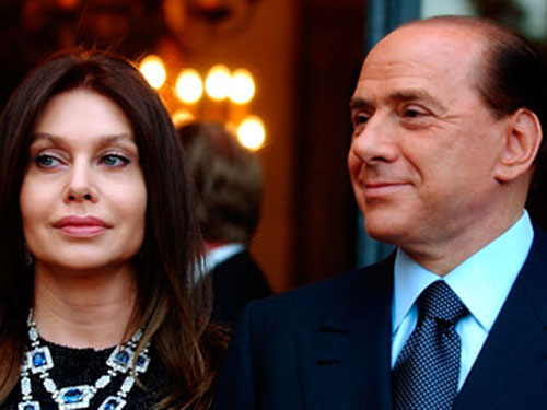 Ông Berlusconi chu cấp 131.000 USD/ngày cho vợ cũ
