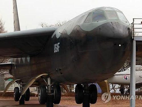 Mỹ phái B-52 đến Hàn Quốc