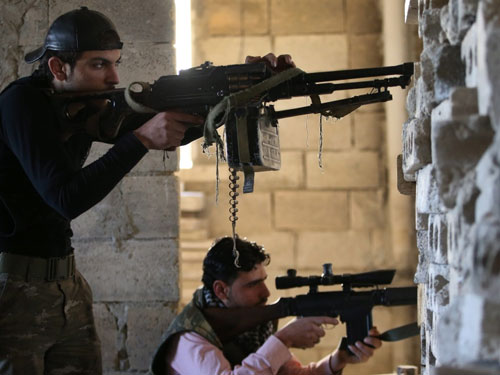 Quân nổi dậy Syria giành quyền kiểm soát phía nam