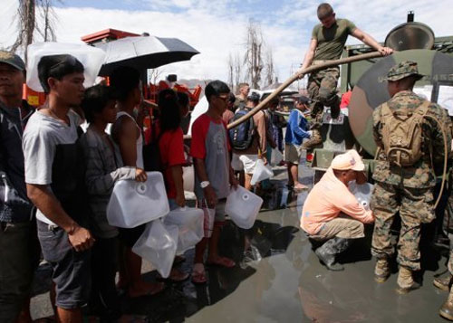 Philippines: Tù nhân tự động trở lại trại giam sau bão