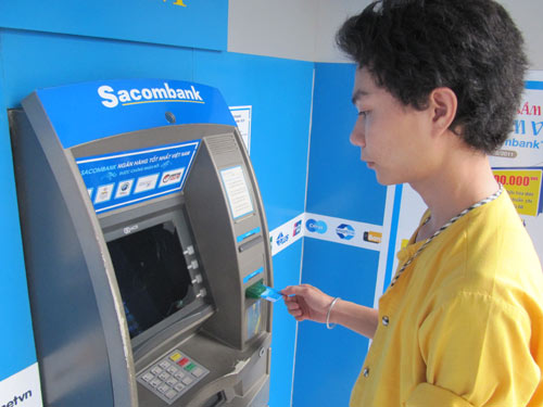 Chưa Tết, nhiều máy ATM đã hết tiền