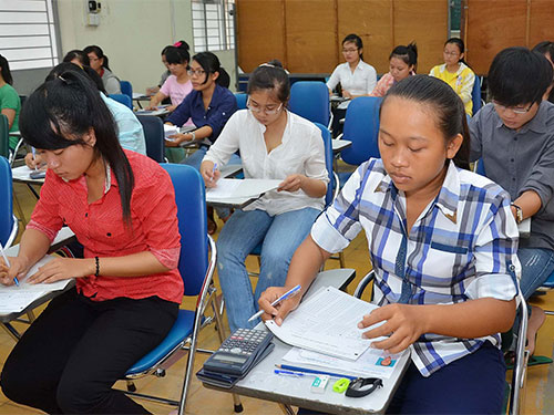 Cho tuyển sinh riêng lại muốn “3 chung”