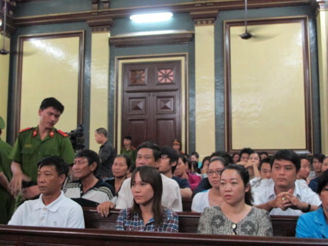Các bị hại tại phiên tòa