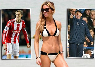 HLV Palace đang “dụ” vợ Peter Crouch!