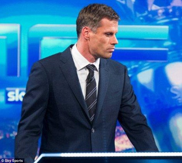 Cựu cầu thủ Liverpool - Carragher hiện là một bình luận viên của Sky Sports