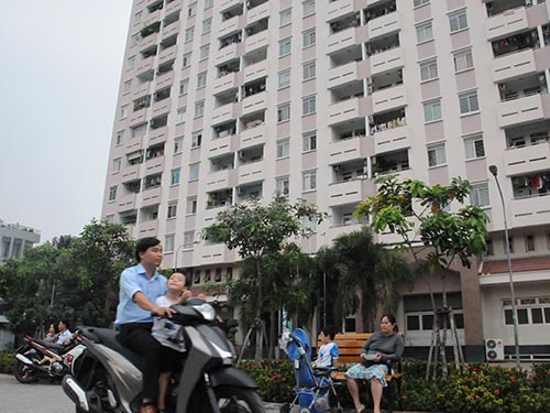 Chung cư Nguyễn Ngọc Phương (quận Bình Thạnh, TP HCM) từng bị đơn vị điện, nước “dọa” cắt cung cấp dịch vụ
Ảnh:
HỒNG THÚY