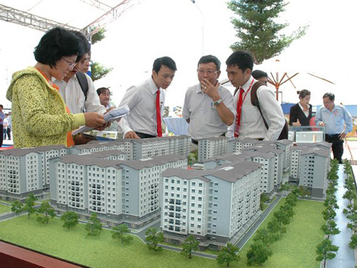Gần 2.000 căn hộ được chào bán