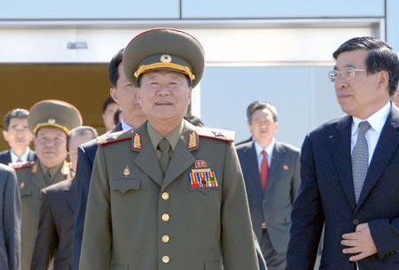 &Ocirc;ng Choe Ryong-hae vắng mặt tại hội nghị qu&acirc;n sự. Ảnh: T&acirc;n Hoa X&atilde;