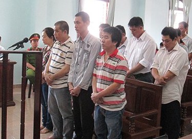 Chủ khách sạn cùng nhóm môi giới mại dâm lãnh án