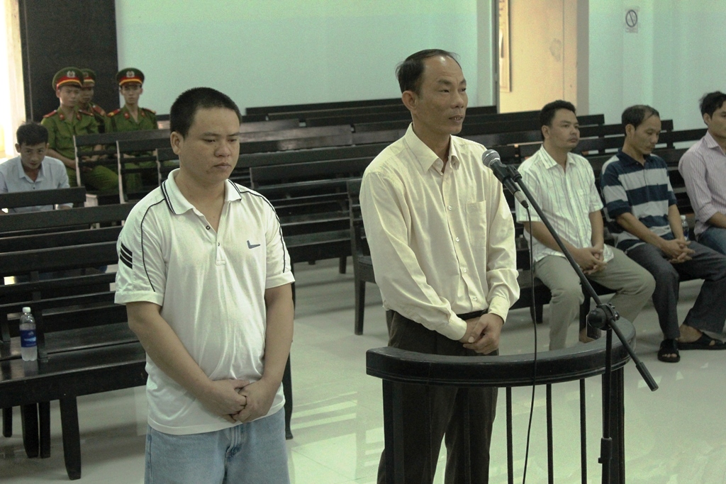 Vụ ăn chặn trầm kỳ ở Khánh Hòa: Hủy án sơ thẩm, điều tra lại
