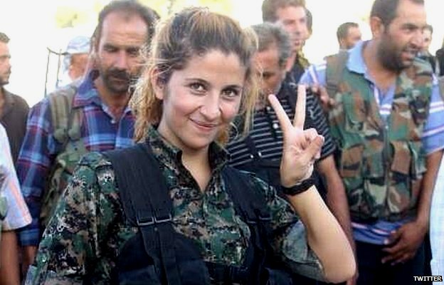 Thi&ecirc;n thần Kobane Rehana. Ảnh: Twitter