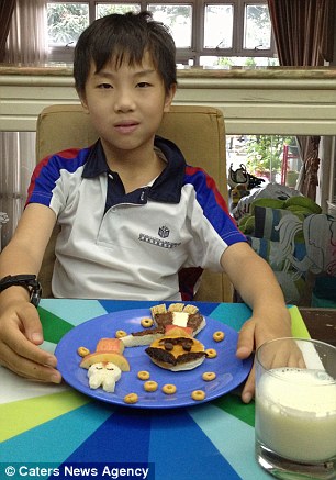 Cậu b&eacute; Andrew - người bắt nguồn cho &yacute; tưởng bữa s&aacute;ng th&uacute; vị của chị Anne
