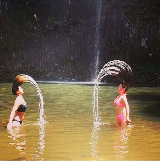 @yasminhulin and her friend were backpacking in Cairns when they took this mermaid hair selfie at Millaa Millaa Falls
