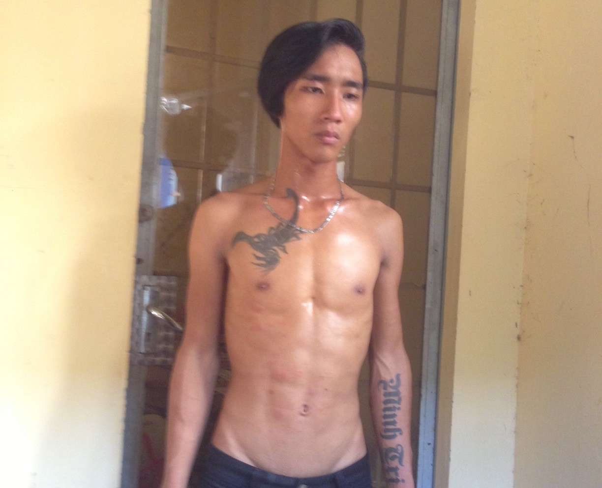 Rủ học sinh đi cướp xe ôm