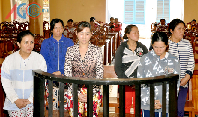 Than nghèo khổ, con bạc xin nộp phạt 350 triệu đồng