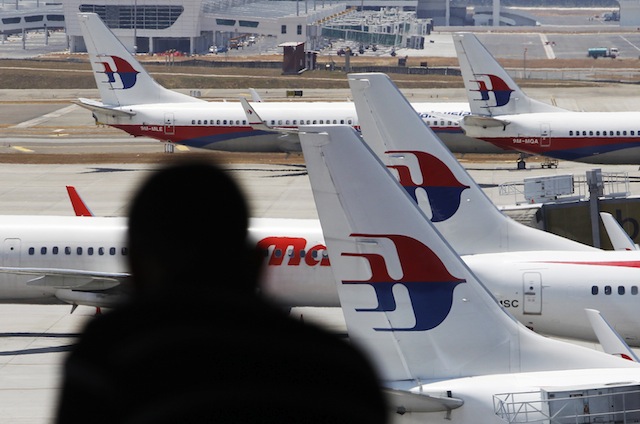 B&oacute;ng đen t&agrave;i ch&iacute;nh đang bao phủ Malaysia Airlines. Ảnh: The Malaysian Insider