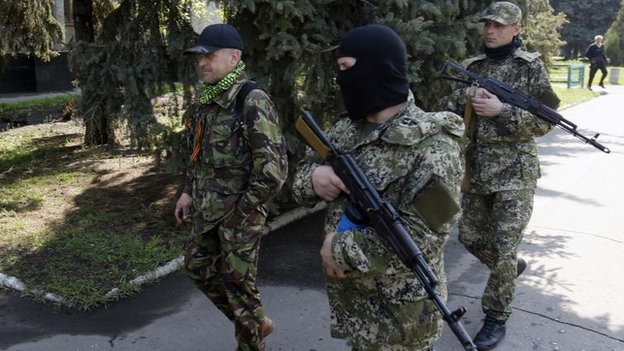 Ukraine: Lực lượng ly khai thân Nga trả tự do cho 7 quan sát viên