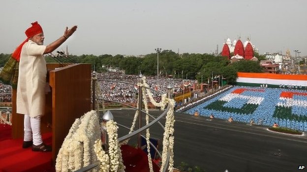Ông Modi phát biểu trước dân chúng hôm 15-8. Ảnh: AP
