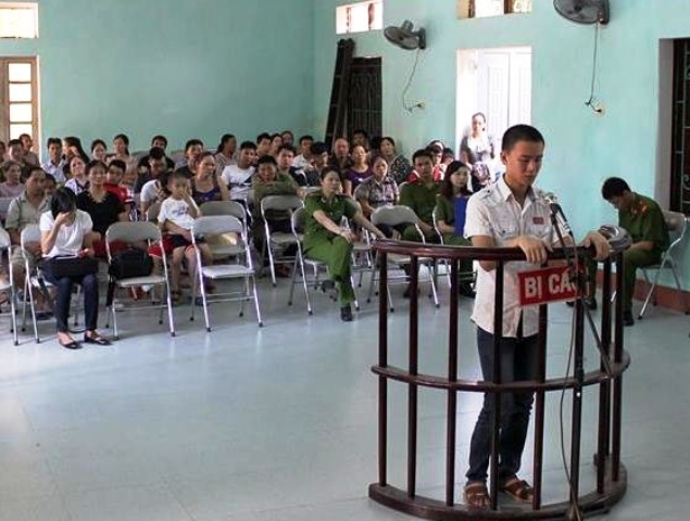 Với h&agrave;nh động ngang ngược, manh động của m&igrave;nh Trần Quang Độ đ&atilde; phải trả gi&aacute; bằng 15 th&aacute;ng t&ugrave; giam. Ảnh L&ecirc; Duẩn