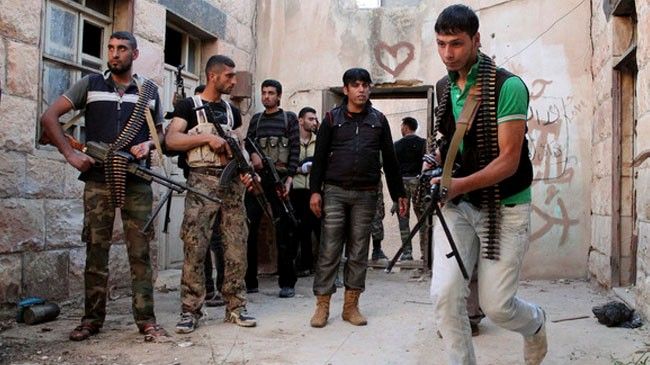 Mỹ "mở đường cho quân nổi dậy Syria đến Damascus"
