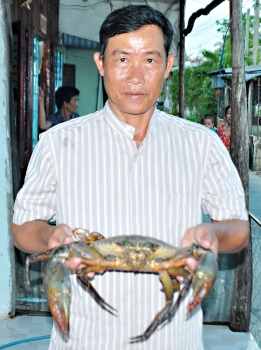 Bắt được cua to nặng 2,15 kg