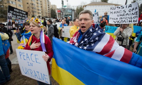Xe tăng Nga tập trung ở biên giới Ukraine