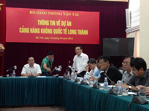 Ông Nguyễn Nguyên Hùng phát biểu tại buổi họp báoẢnh: ĐỖ DU