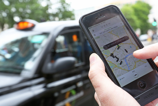 Tài xế taxi châu Âu điêu đứng vì "đại gia" Uber