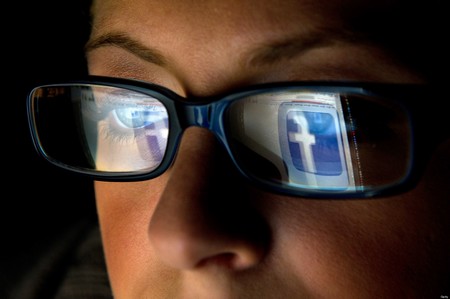 Facebook bí mật thử nghiệm tâm lý người dùng
