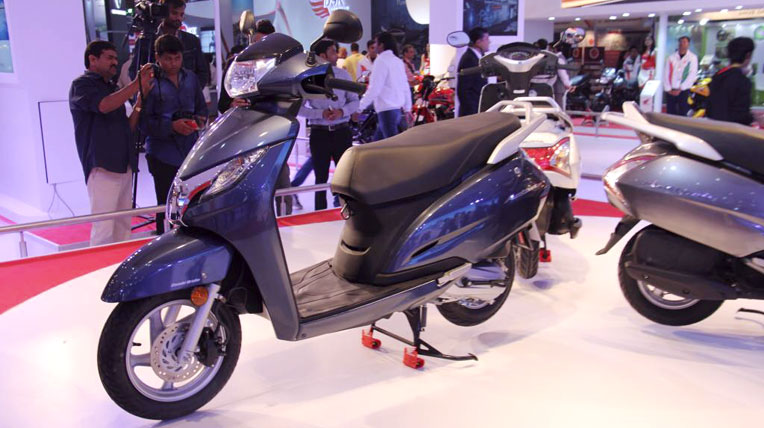 Mòn mỏi chờ mua xe máy siêu rẻ của Honda