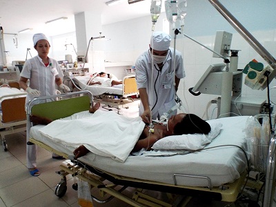 Bị ngộ độc nặng do ăn ốc bùn bống