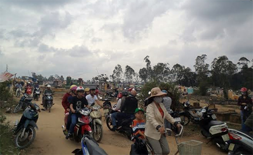 Bức xúc với… "ma sống"