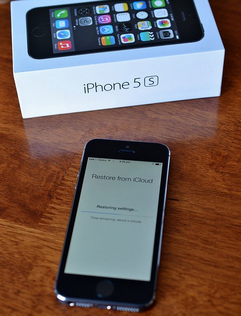 Hacker khóa iPhone và đòi tiền chuộc