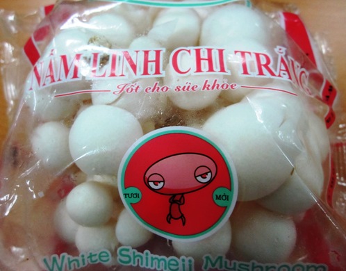 Nấm lạ bán đầy chợ TP HCM