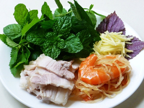 Tôm chua đất Huế, hương vị khó quên