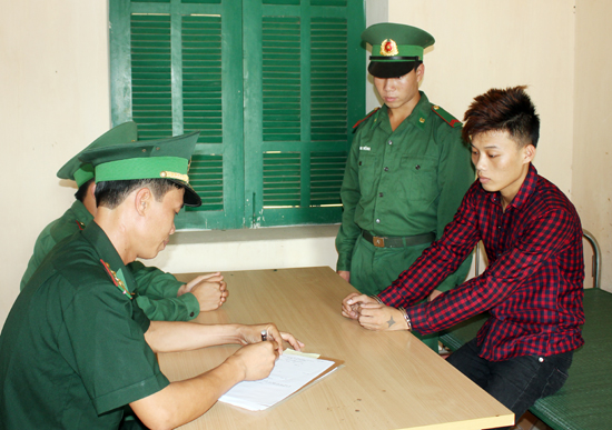 Lừa bán người yêu 15 tuổi