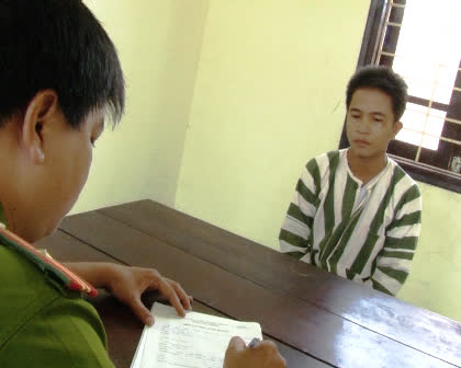 Va quệt giao thông, chém trọng thương 3 người
